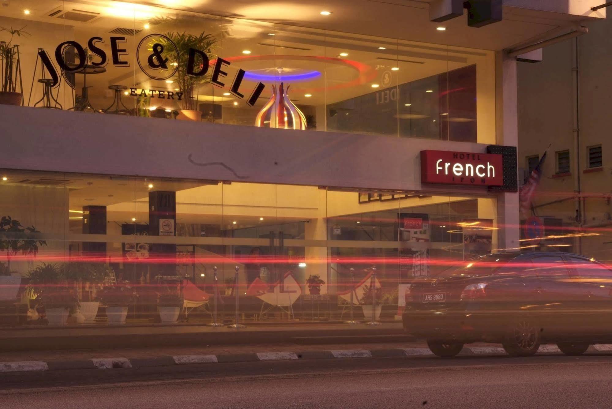 French Hotel Ίπο Εξωτερικό φωτογραφία