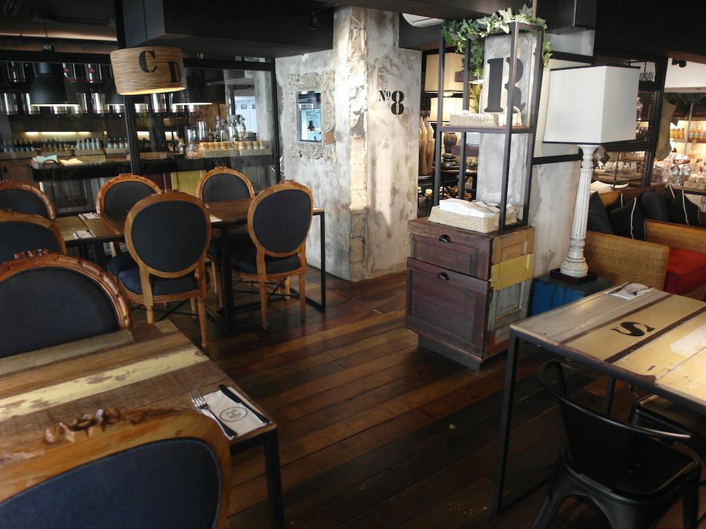French Hotel Ίπο Εξωτερικό φωτογραφία